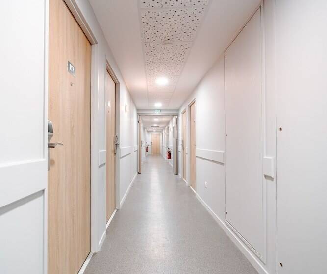 Beelodge Hotel Blois Centre