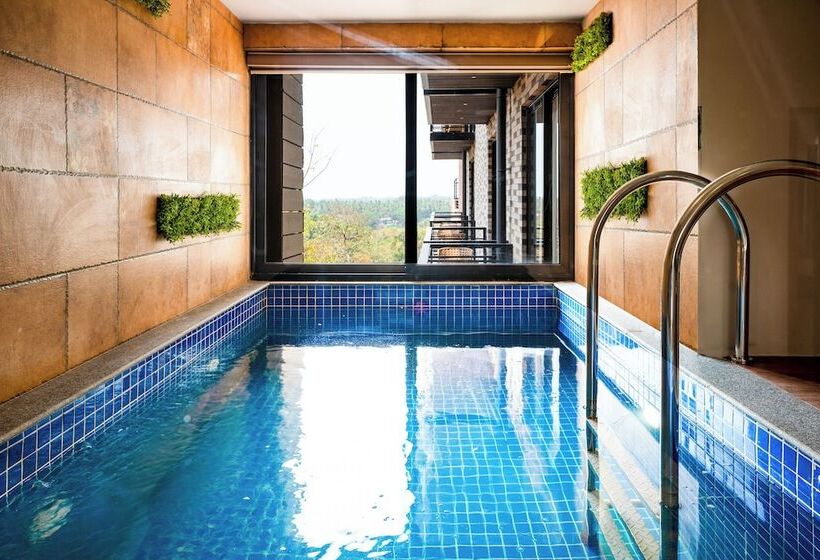 בית מלון כפרי Holitel Anjuna Goa