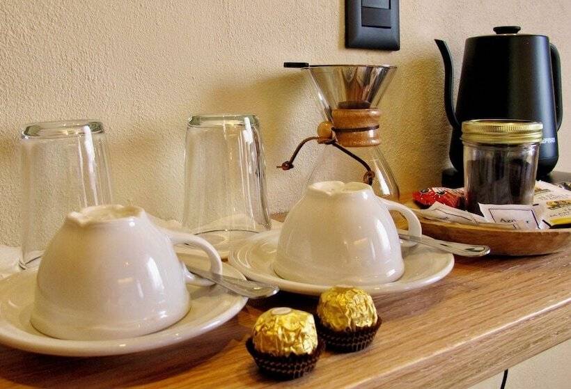 בית מלון כפרי La Tarjea