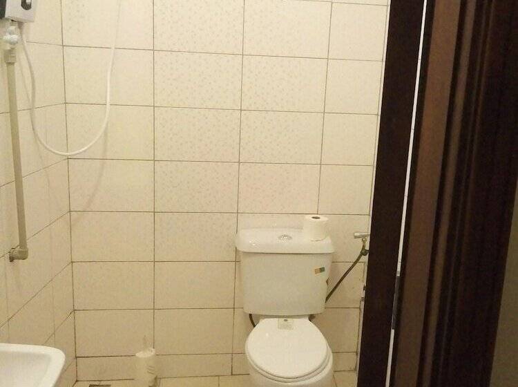 Suzie Hotel Kampala Uganda