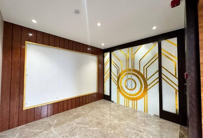 Monday Hotels Amalapuram Heights