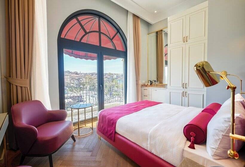 New Inn Hotel Old Town