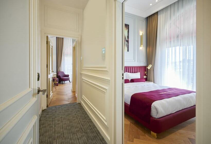 New Inn Hotel Old Town