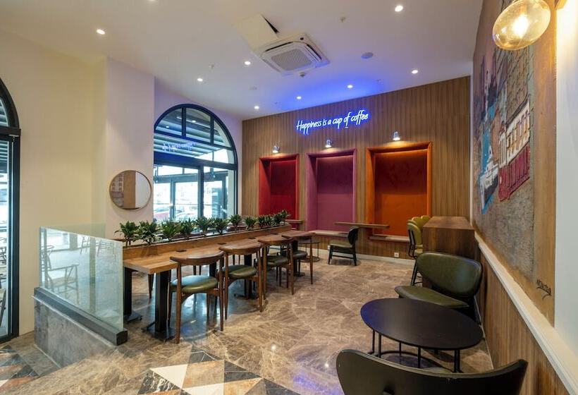 New Inn Hotel Old Town