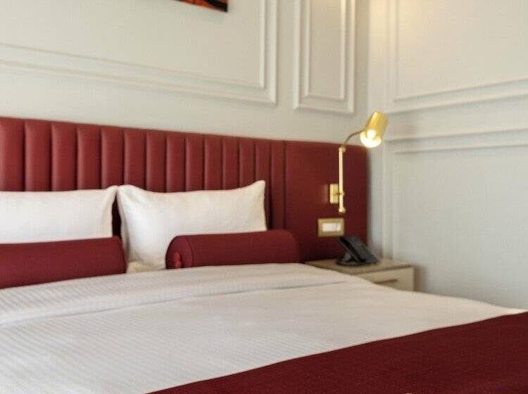 New Inn Hotel Old Town