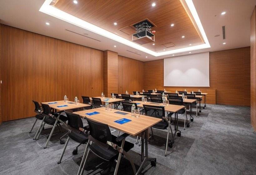 New Inn Hotel Old Town