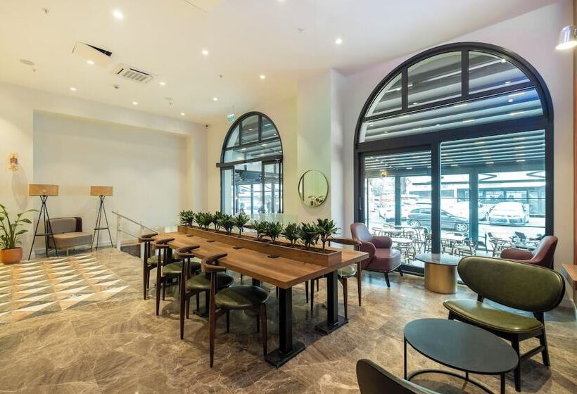 New Inn Hotel Old Town