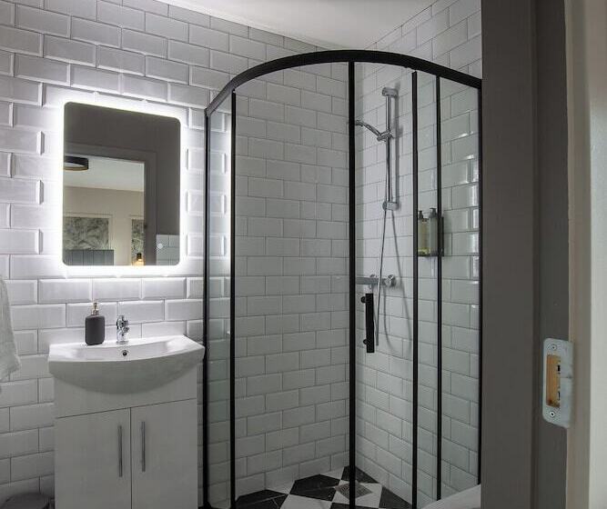 膳宿费 The Abbeygate Townhouse