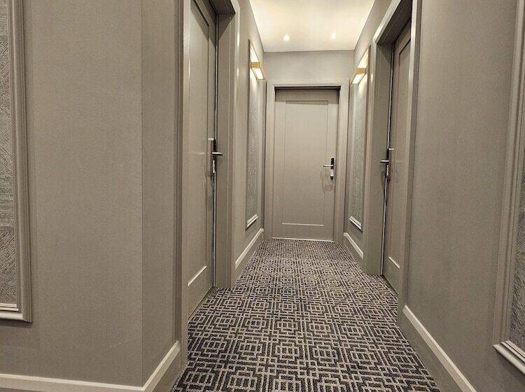 膳宿费 The Abbeygate Townhouse