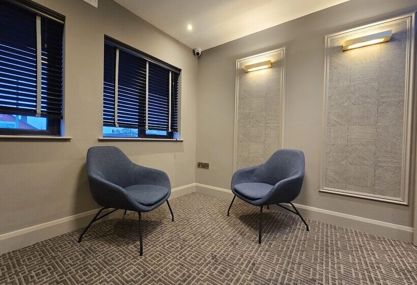 膳宿费 The Abbeygate Townhouse