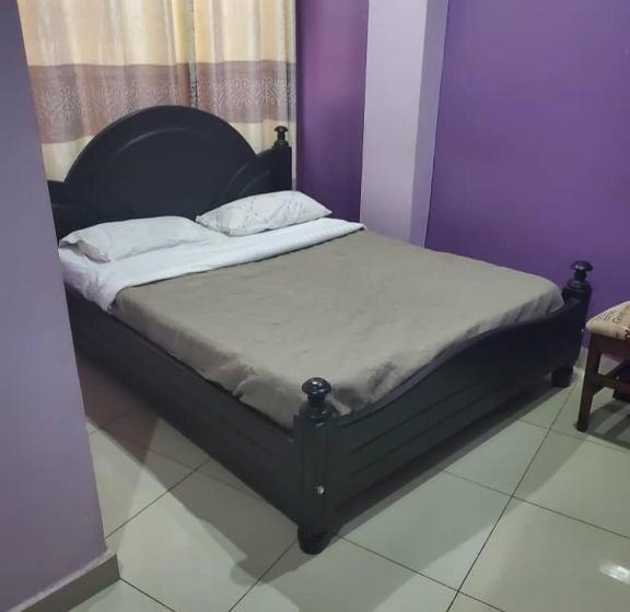 Suzie Hotel Kampala Uganda