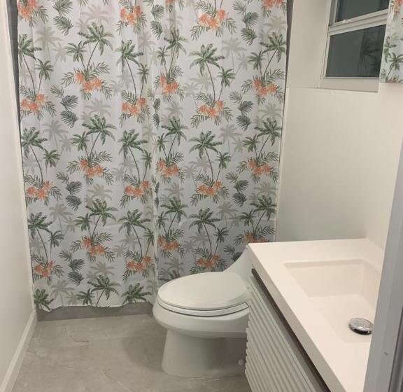 Общежитие All Women Dorms Private Bathroom   All Men Dorms   No Mix Dorms   Free Sunday Bbq   Wifi Long Term S