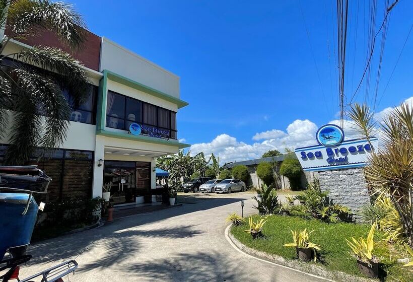 Argao Seabreeze Hotel Powered By Cocotel