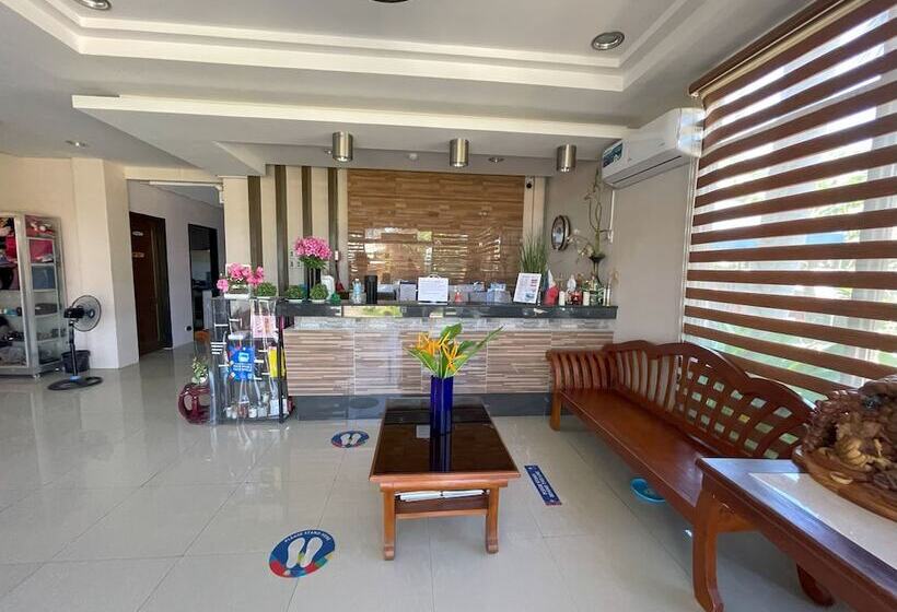 Argao Seabreeze Hotel Powered By Cocotel