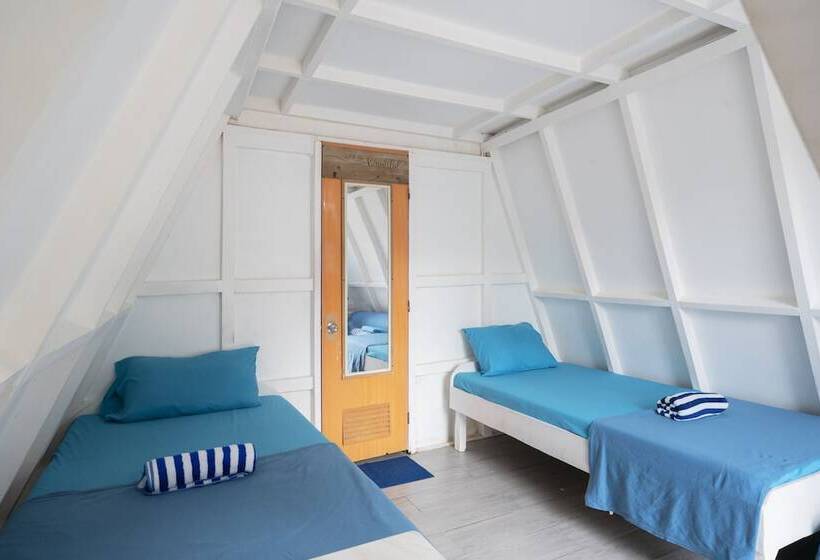 호텔 Costas De Liwa Bar & Beach Resort