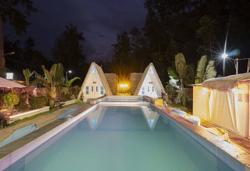 호텔 Costas De Liwa Bar & Beach Resort