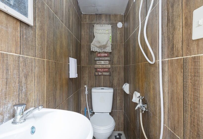 호텔 Costas De Liwa Bar & Beach Resort