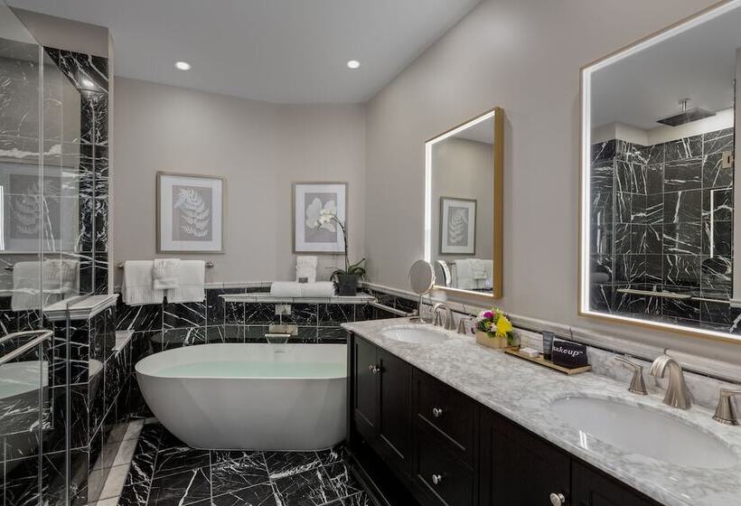 Отель Rockport Harbor