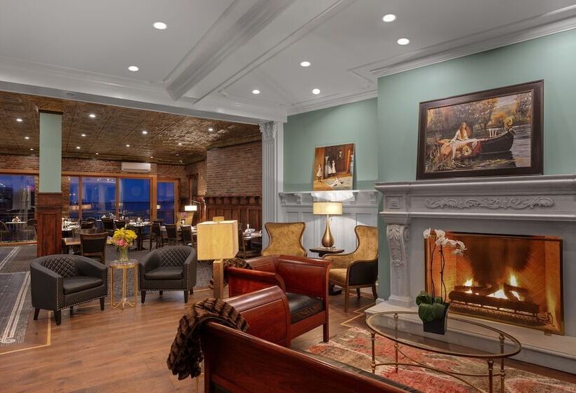 Отель Rockport Harbor