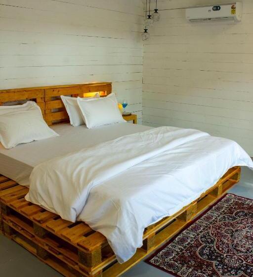 فندق The Pearl Beach Resort