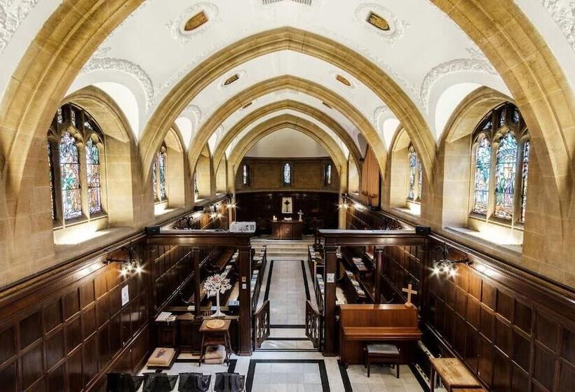 בית מלון כפרי Westminster College