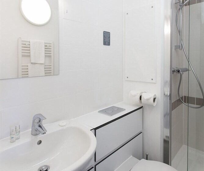 בית מלון כפרי Westminster College