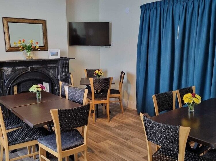 膳宿费 The Monkey Puzzle