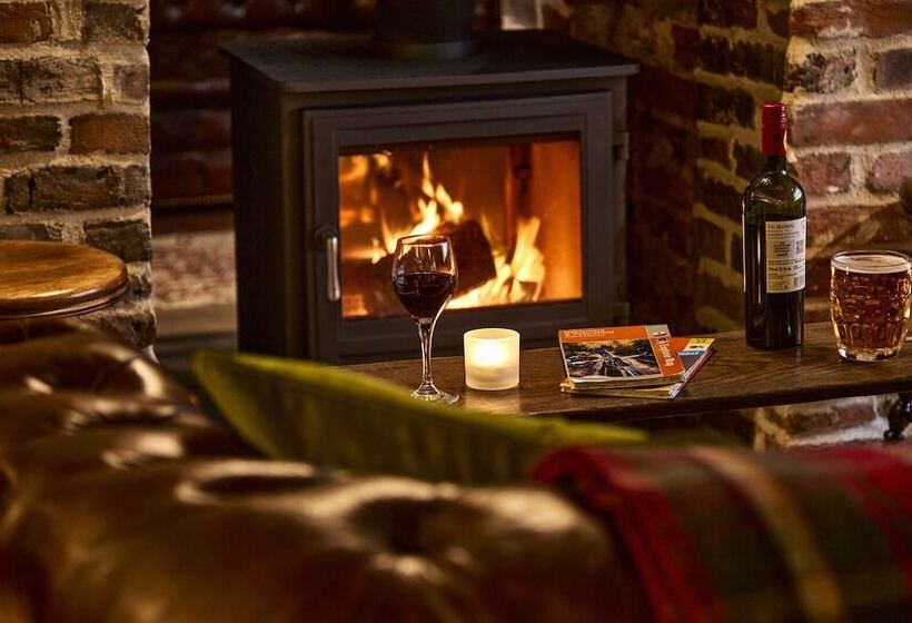 فندق صغير The Black Horse, Climping