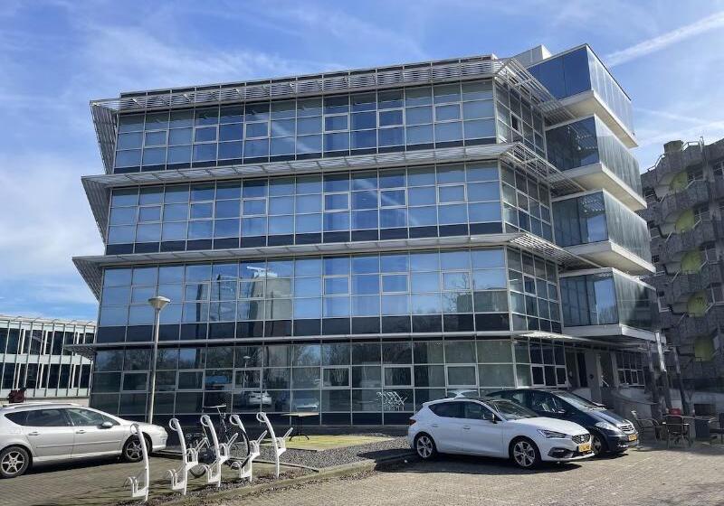 Diamond Capsule Hotel Amsterdam South