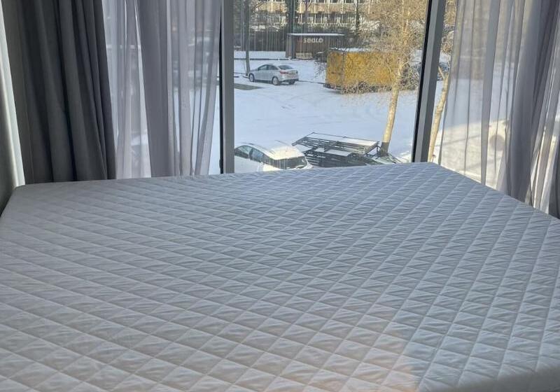 Diamond Capsule Hotel Amsterdam South