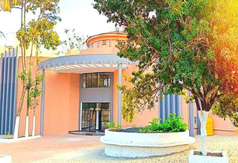 فندق Aaditya Greens Near Nelaguli Panchyat Office