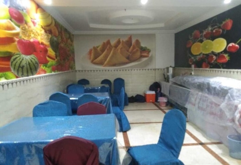 ホテル Burj Al Diyafa Mubarak