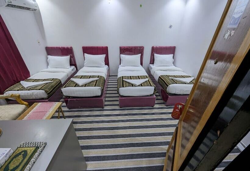 ホテル Burj Al Diyafa Mubarak