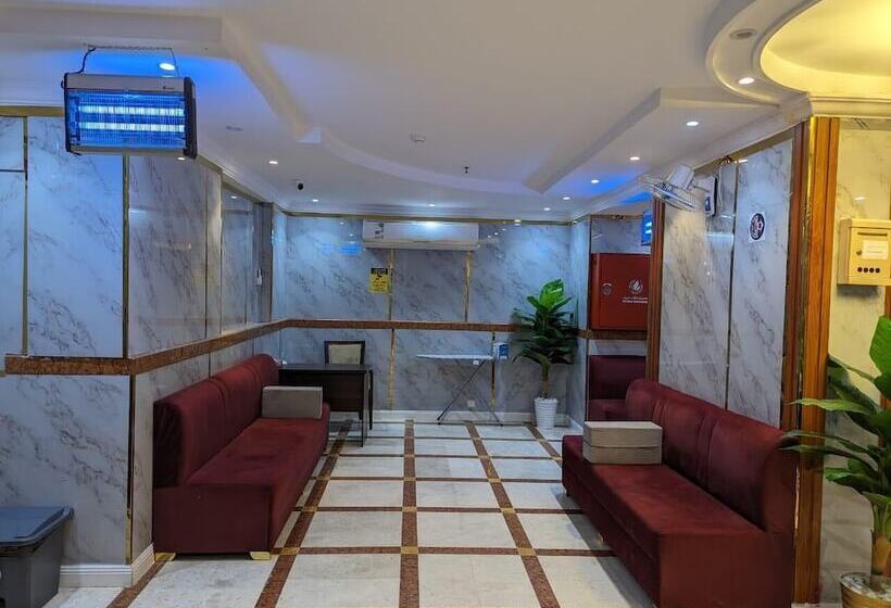 ホテル Burj Al Diyafa Mubarak