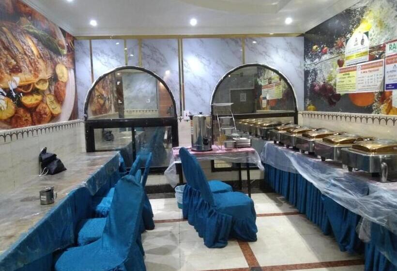 ホテル Burj Al Diyafa Mubarak