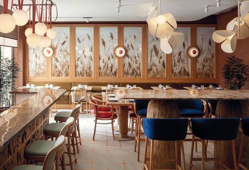 酒店 Courtyard By Marriott Yerevan