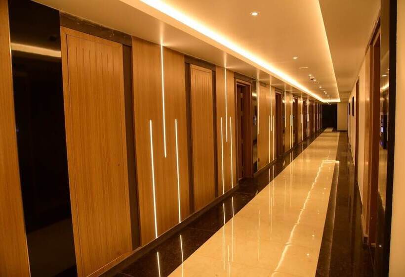 בית מלון כפרי Grand Serene, Mysore