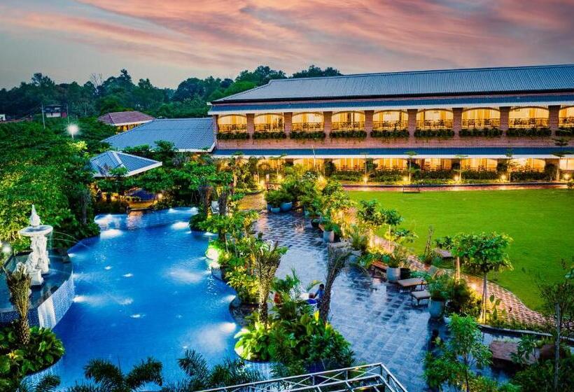 فندق Mayfair Oasis Resort & Convention