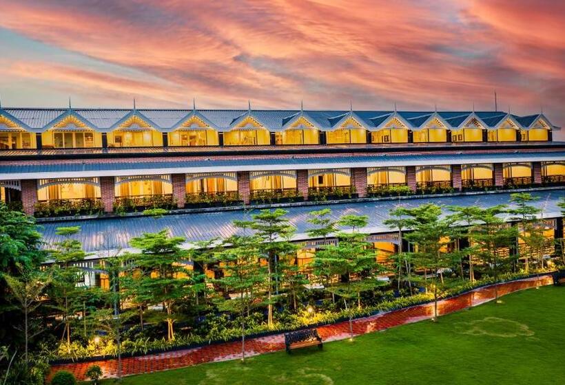 ホテル Mayfair Oasis Resort & Convention