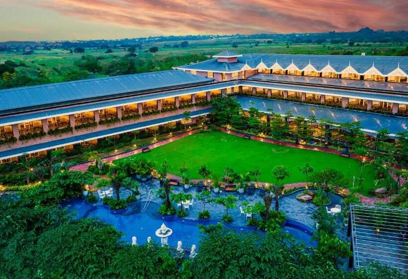 ホテル Mayfair Oasis Resort & Convention