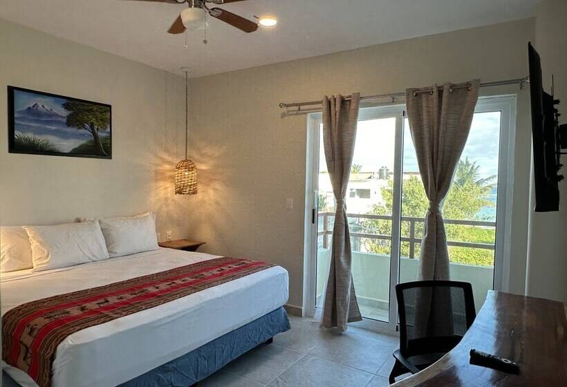 Отель Oneiro Suites With Sea View