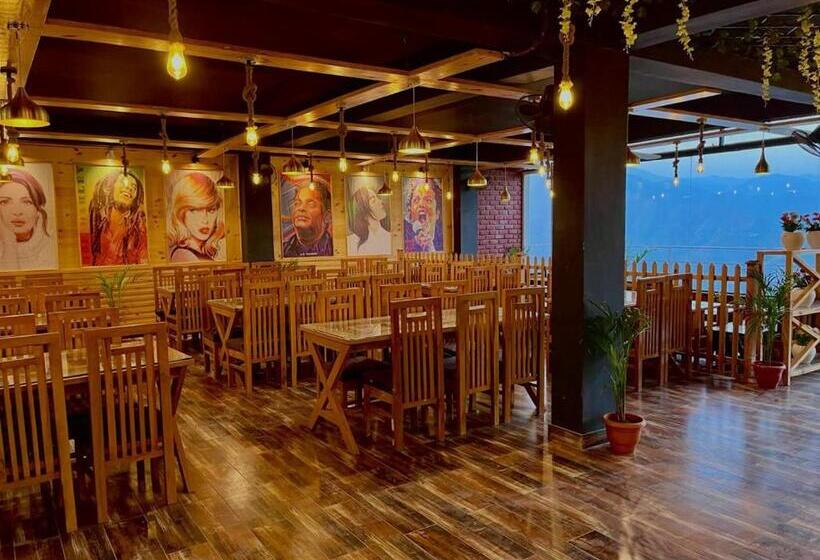 酒店 Ooty Mountain And River View, Ooty