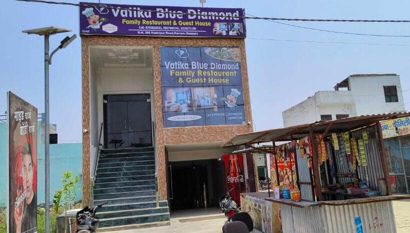 호텔 Oyo Mughal Darbar