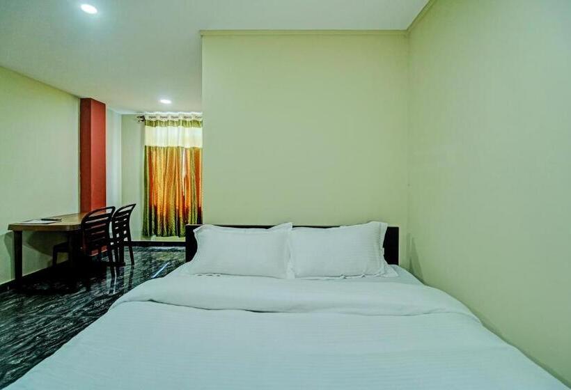 בית מלון כפרי Oyo Vati Guesthouse