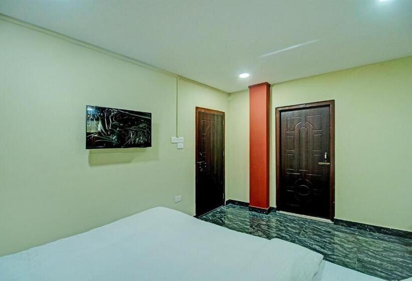 בית מלון כפרי Oyo Vati Guesthouse