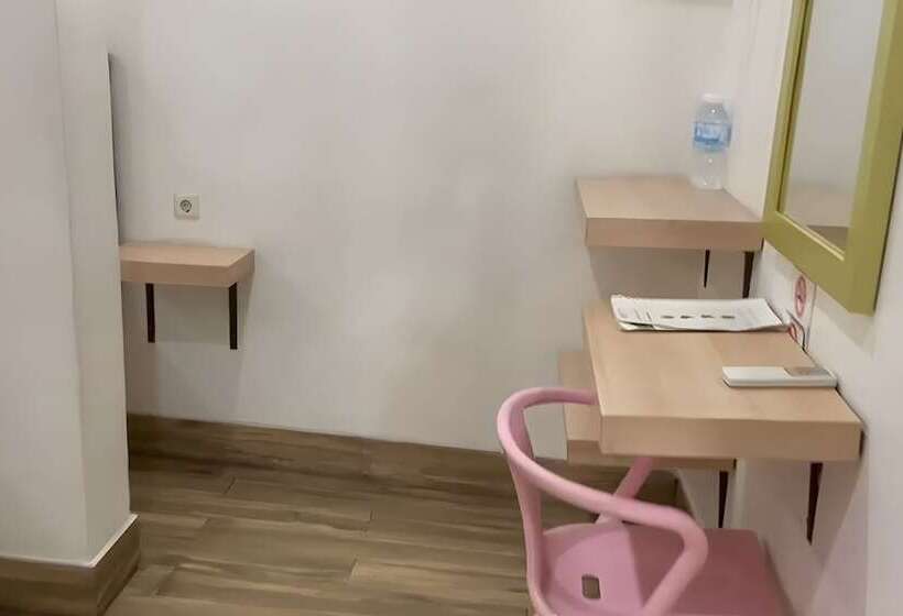 בית מלון כפרי Residence 8