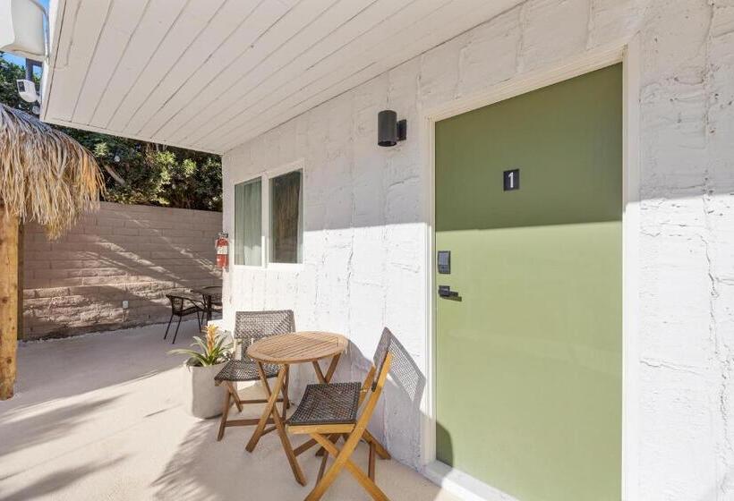 호텔 The Maya Suite