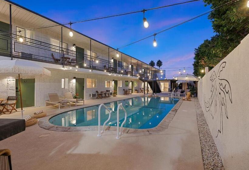 호텔 The Maya Suite