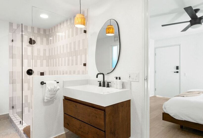 호텔 The Maya Suite