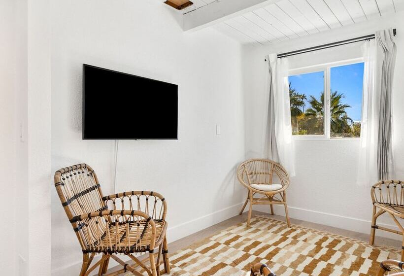 호텔 The Maya Suite